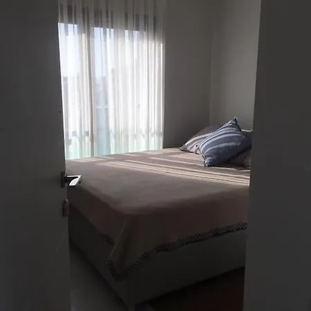 Cozy And Central, 1+1 Studio Flat ,near To Karsiyaka Shore . * Esmirna