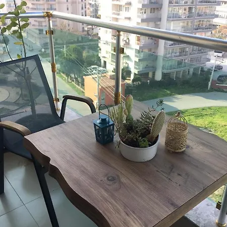 Appartement Cozy And Central, 1+1 Studio Flat ,near To Karsiyaka Shore . İzmir