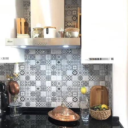 Cozy And Central, 1+1 Studio Flat ,near To Karsiyaka Shore . Appartement *
