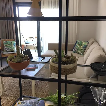 Appartement Cozy And Central, 1+1 Studio Flat ,near To Karsiyaka Shore . *